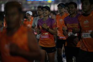 BIB: 193, 25522, 24960, 21750, 2297
                            <button type="button" onclick="openModal(20995875)" class="btn btn-primary btn-sm float-right btn-popup" data-toggle="modal" data-target=".modal-high-quality">
                        <i class="fas fa-shopping-cart"></i> Add to Cart
                    </button>
                                            <button type="button" onclick="isThisMe(20995875, true)" class="btn btn-success btn-sm float-right btn-popup btn-isme hidden" data-toggle="tooltip" data-placement="bottom" title="นี่คือรูปของคุณใช่ไหม คลิกที่นี่เพื่อเอาเข้าอัลบั้ม">
                        <i class="fas fa-plus"></i> Add to album
                    </button>
                    <button type="button" onclick="isThisMe(20995875, false)" class="btn btn-warning btn-sm float-right btn-popup btn-isnotme hidden">
                        <i class="fas fa-ban"></i> Remove from album
                    </button>
